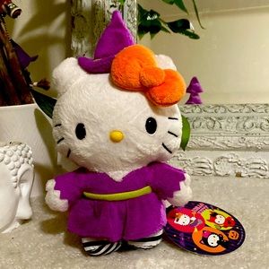 Reversible Hello Kitty Pumpkin/ Witch Plush